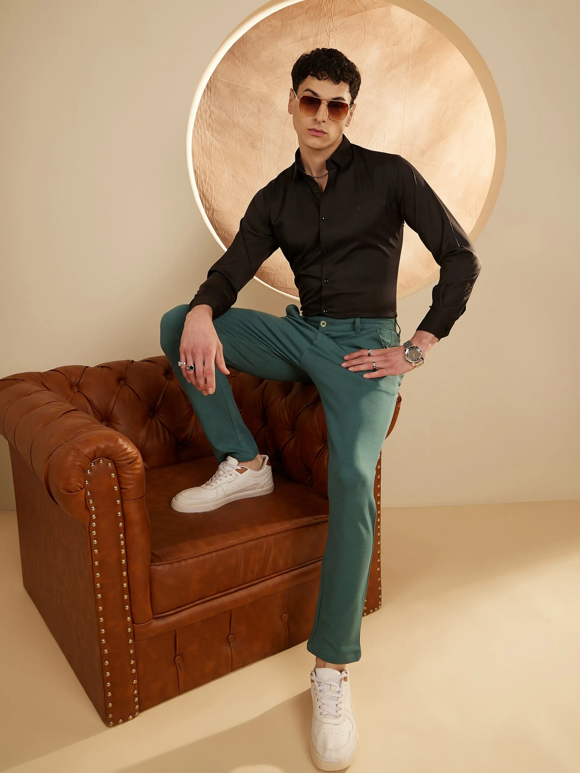 Bottle Green: Textured Stretchable Chinos