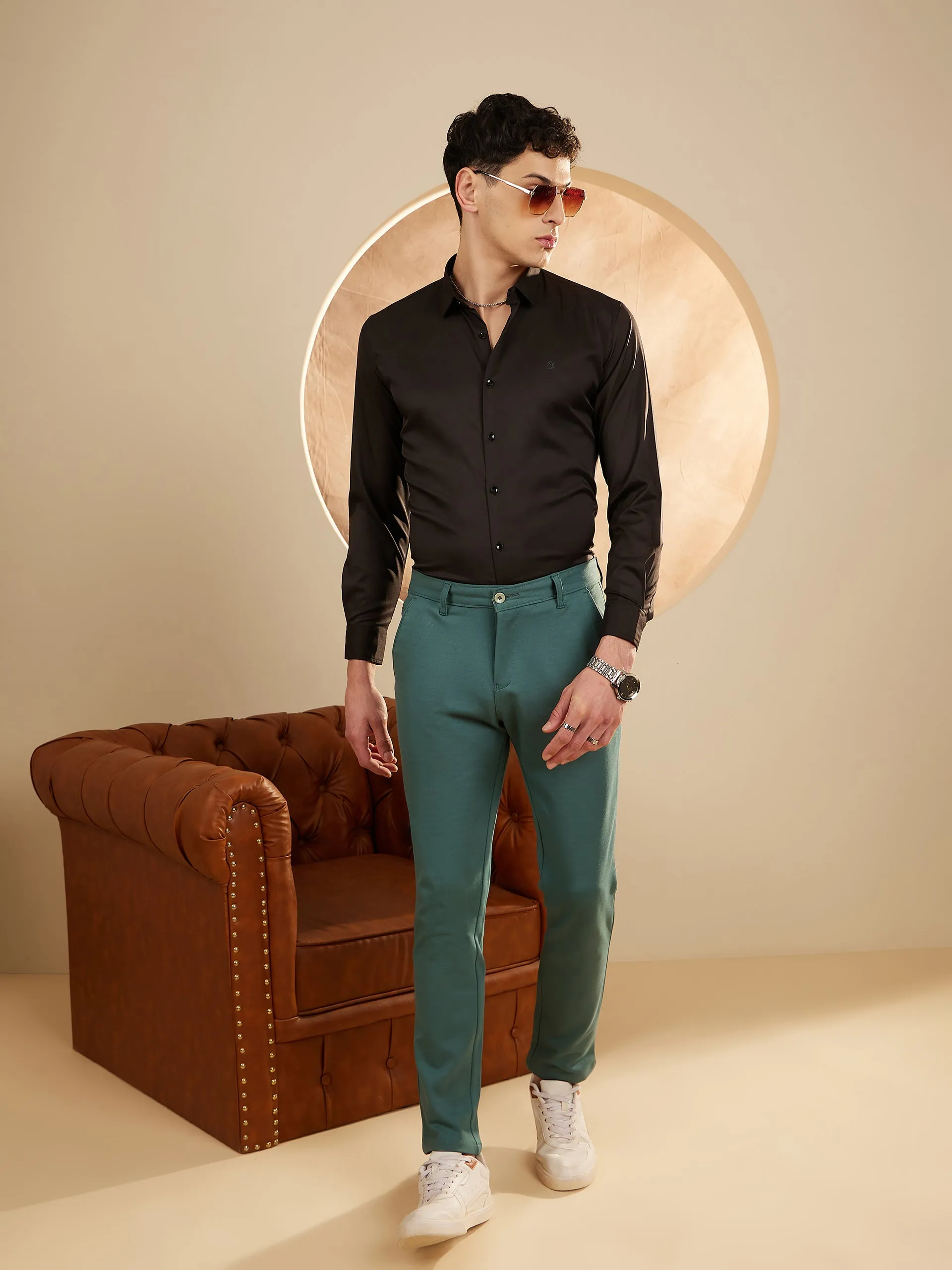 Bottle Green: Textured Stretchable Chinos