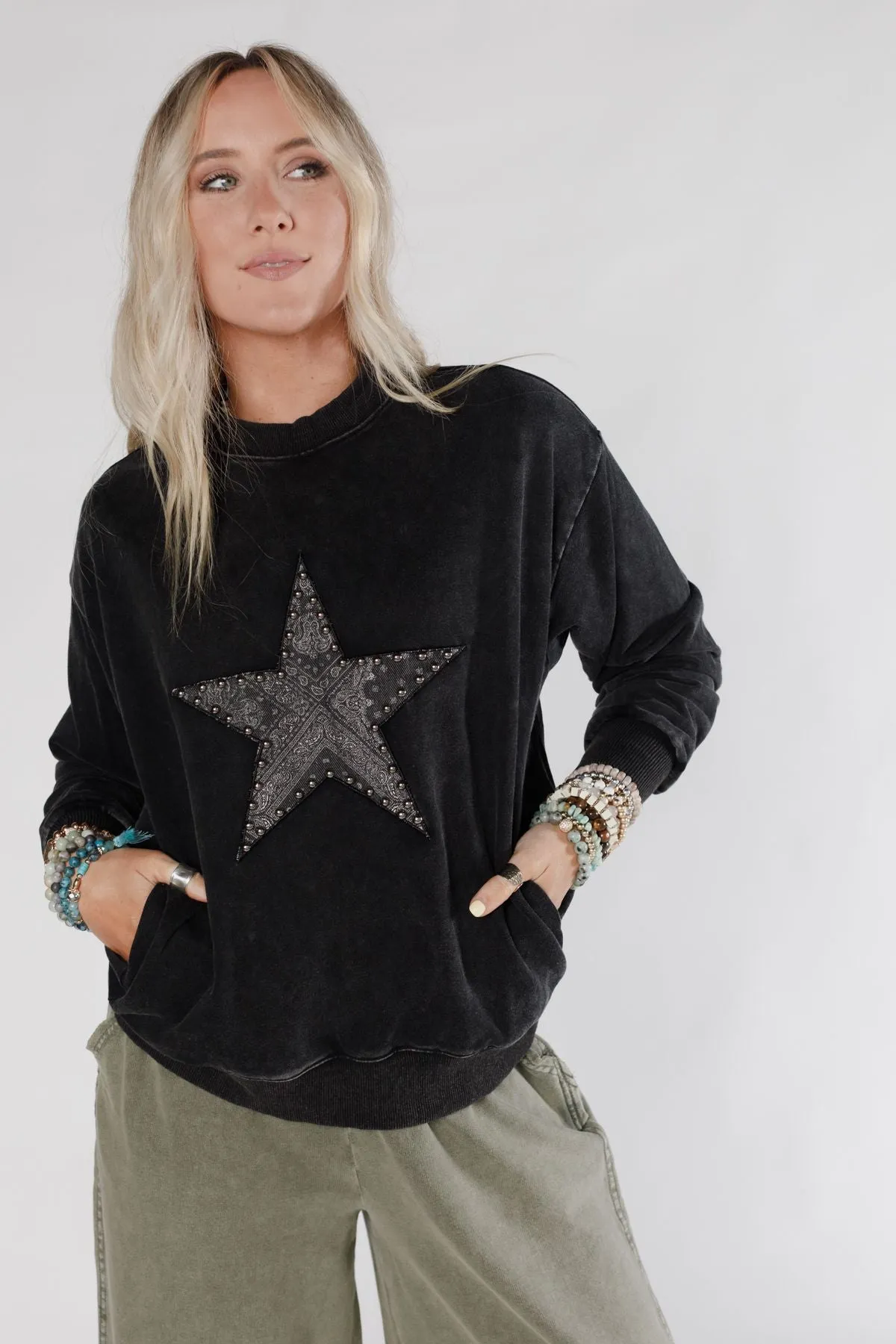 Follow The Stars Top - Black