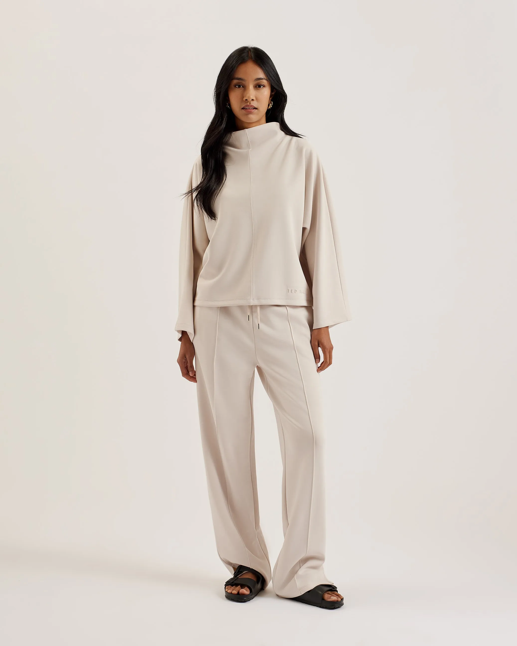 Kenseyy Funnel Neck Wide Sleeve Sweatshirt Ivory