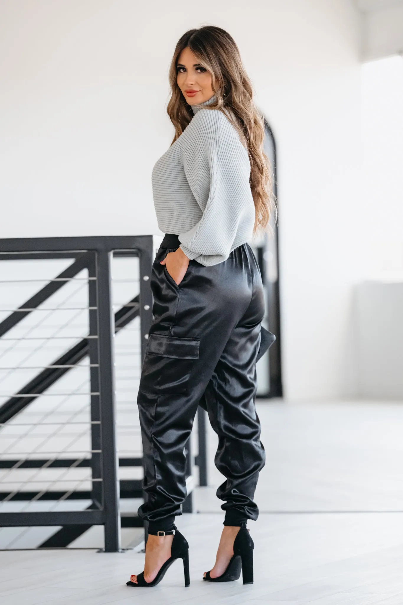 You Show Me Something Pants - Black